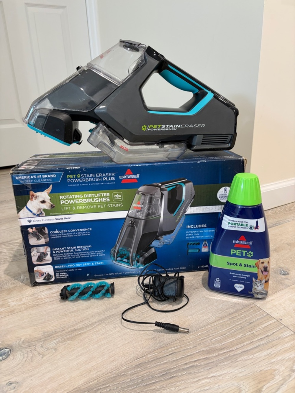 Bissell Pet Stain Eraser Portable Carpet Cleaner power brush plus